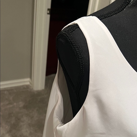 Cato Elegant White Sleeveless Tank Top - Picture 5 of 8